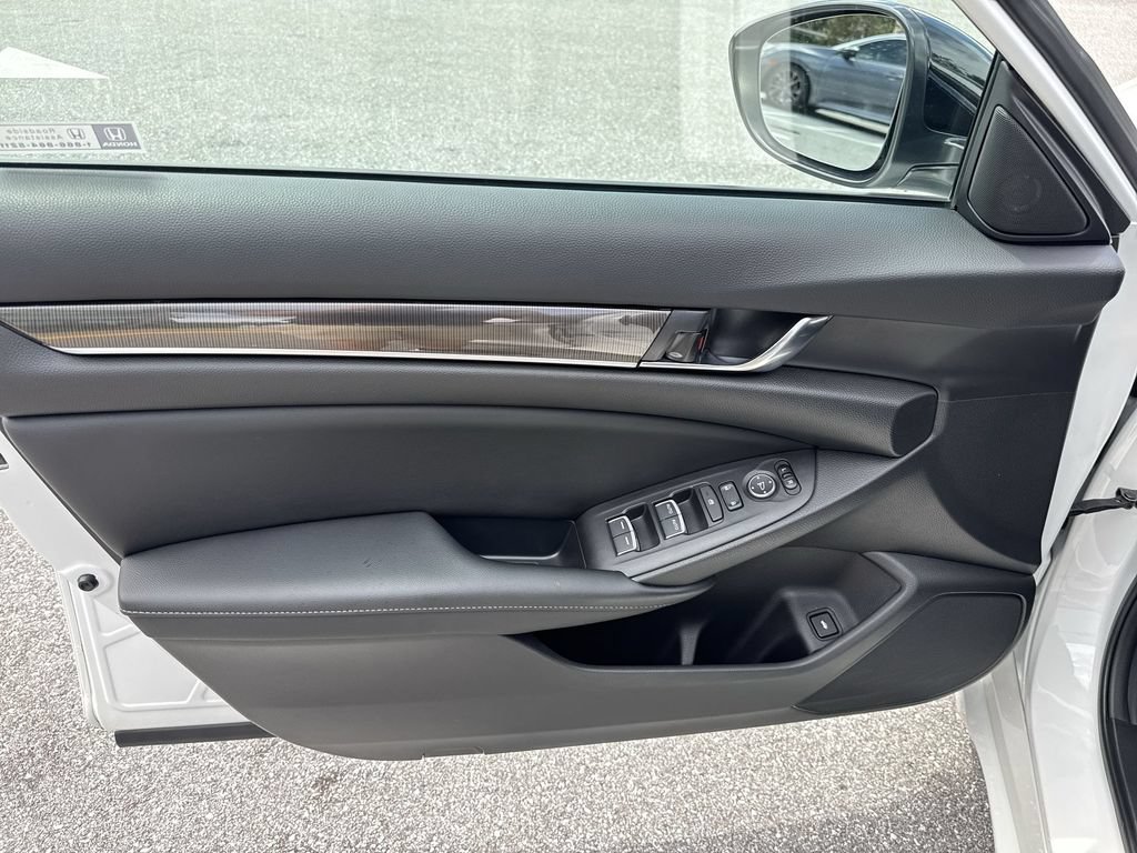 Used 2021 Honda Accord Sport image 39