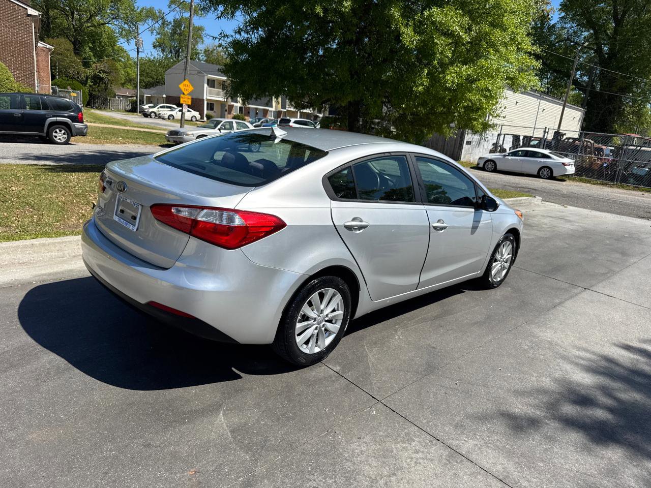 Used 2014 Kia Forte LX w/ Popular Package image 9