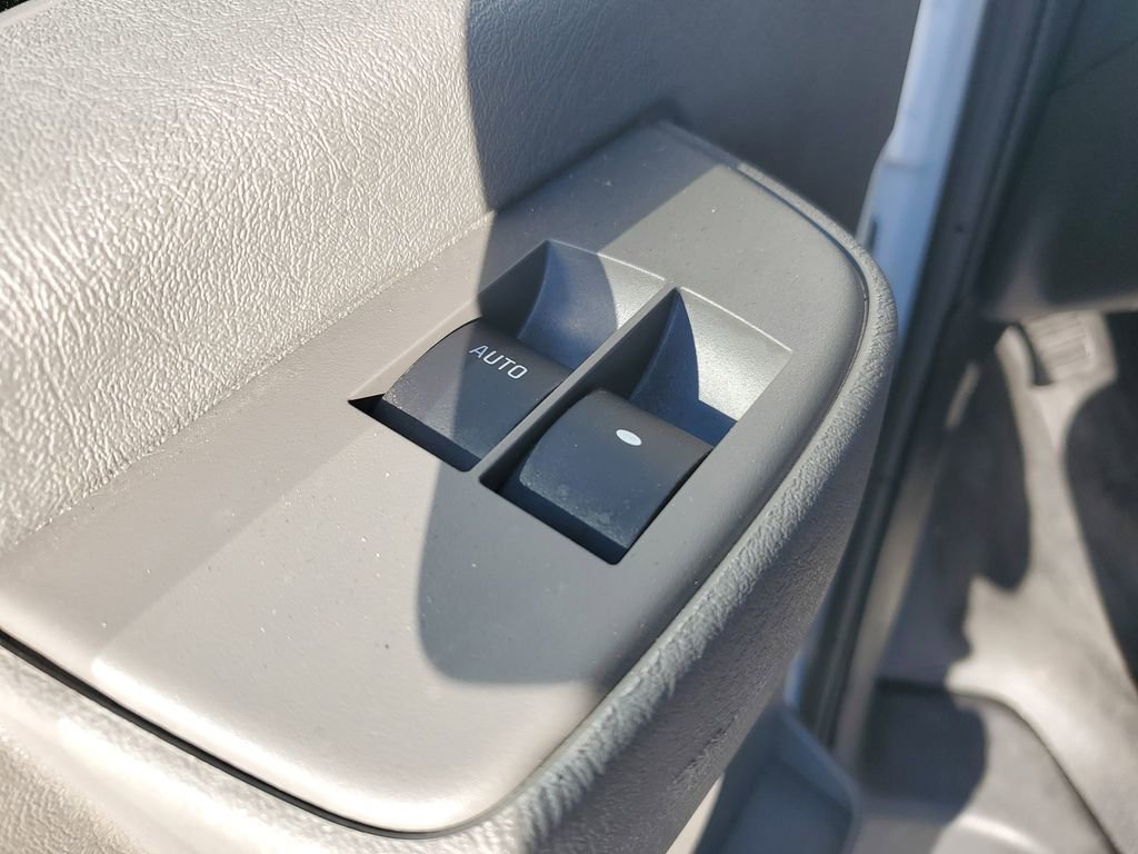 New 2025 Chevrolet Express 3500 w/ Power Convenience Package image 26