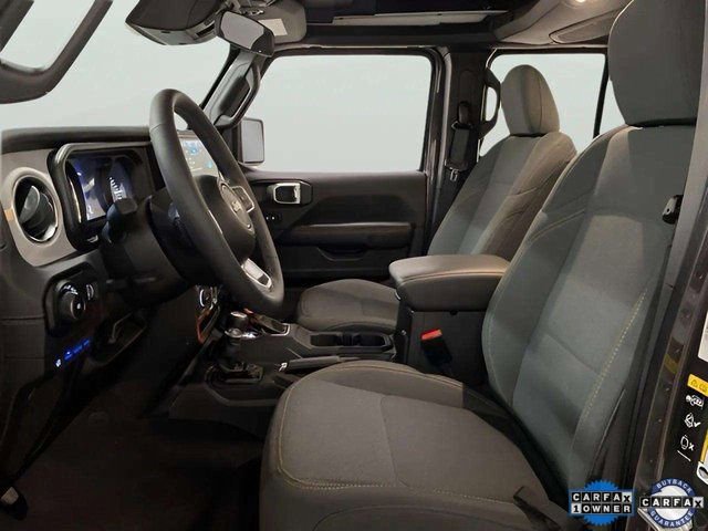Used 2025 Jeep Wrangler Unlimited Sahara w/ Safety Group image 56