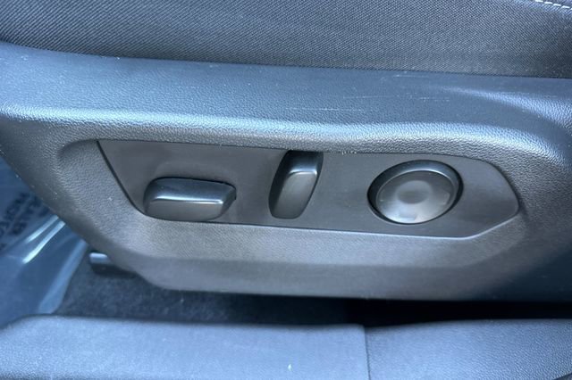 Used 2025 Buick Envision Preferred image 13