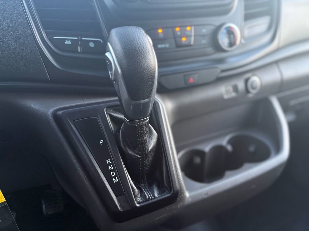 Used 2022 Ford Transit 250 Medium Roof image 40