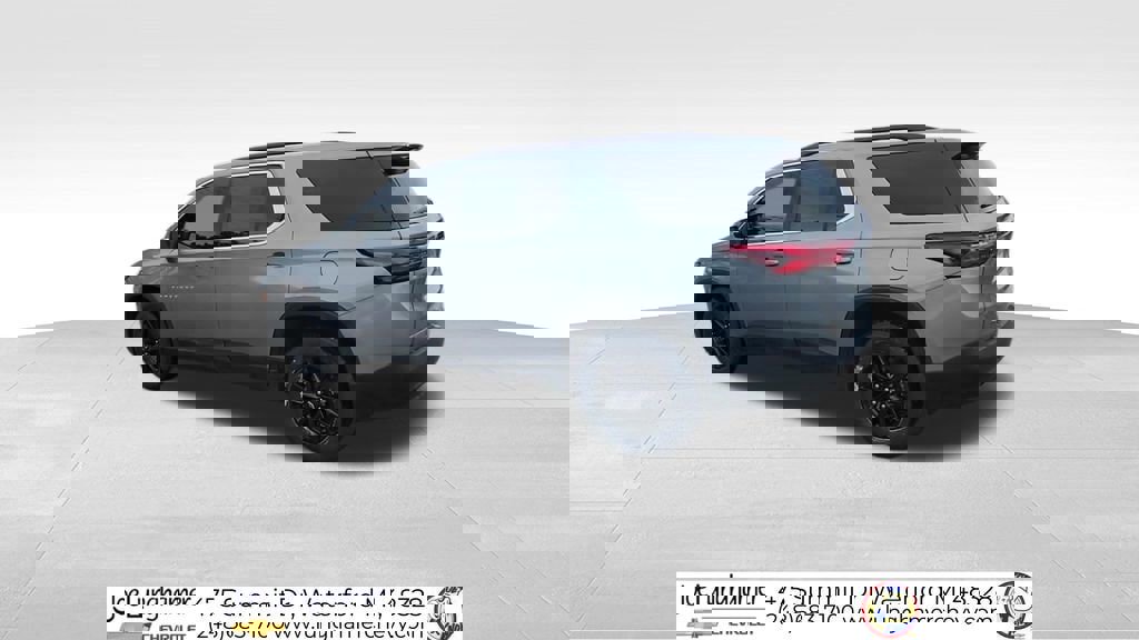 Used 2023 Chevrolet Traverse LT w/ LPO, Floor Liner Package image 6