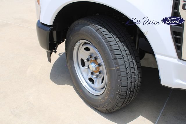 New 2026 Ford F250 XL w/ Camper Package RWD image 5