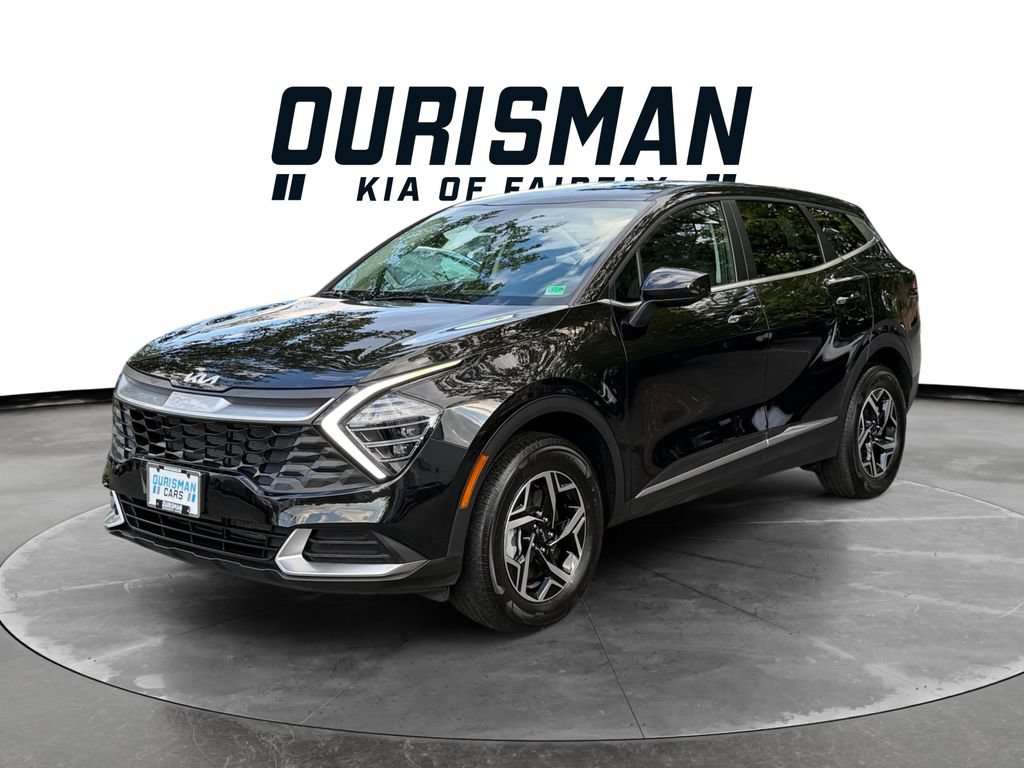Certified 2025 Kia Sportage LX AWD/4WD image 2