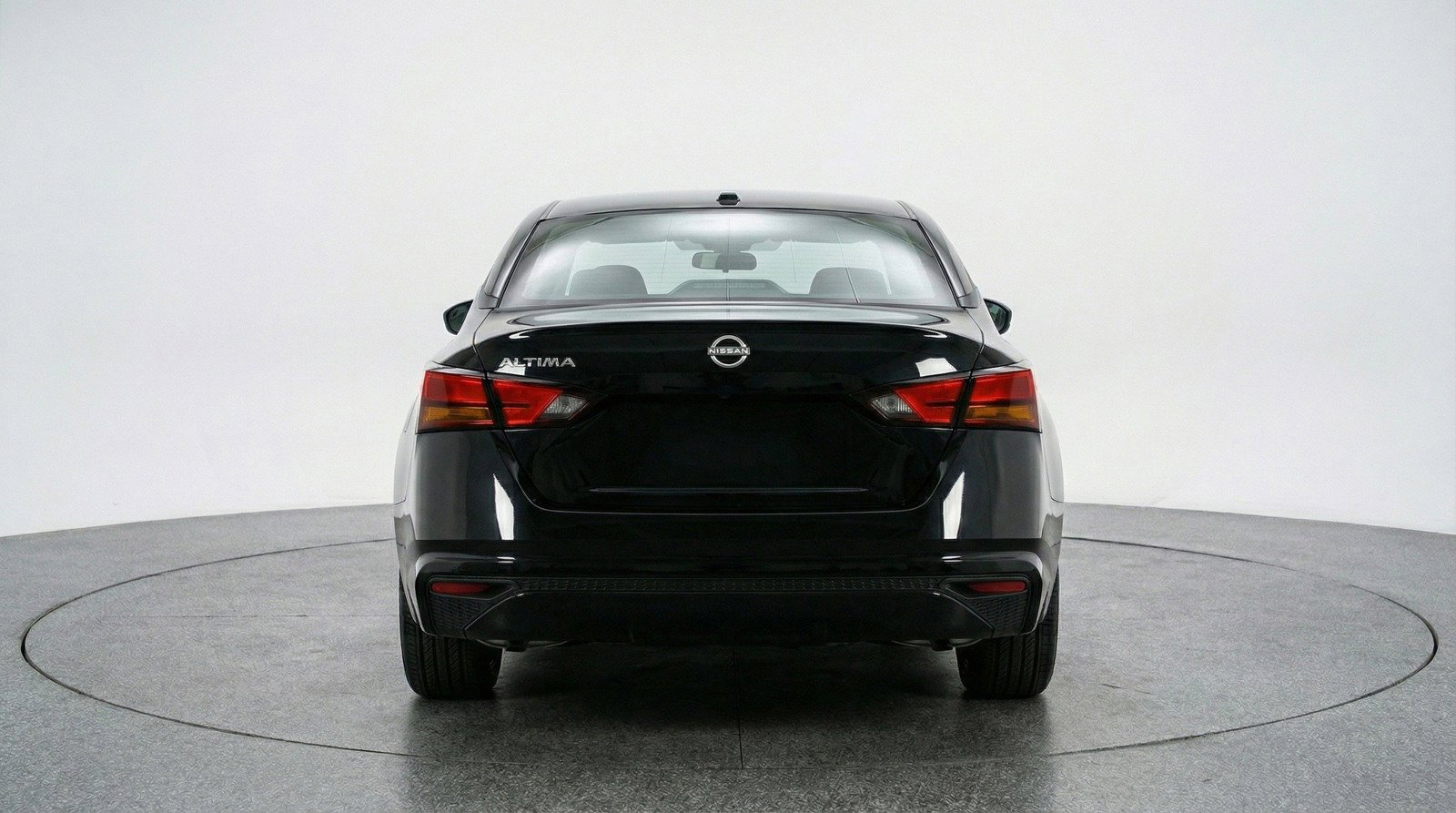 Used 2025 Nissan Altima 2.5 SV image 7