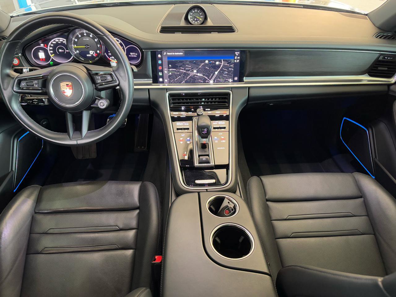 Used 2022 Porsche Panamera 4 Platinum Edition image 12