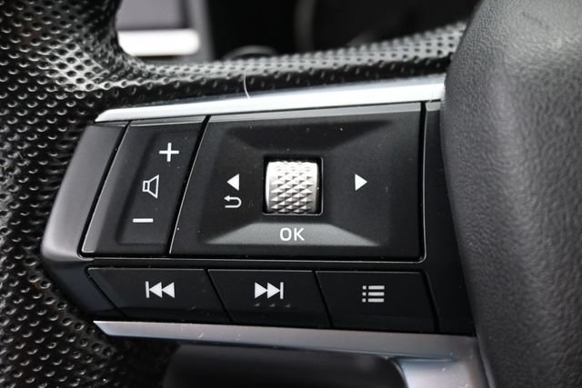 Used 2023 Mitsubishi Outlander SE FWD image 19