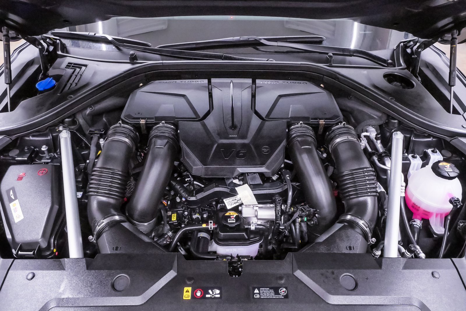 Certified 2026 Genesis GV70 3.5T Sport Prestige image 22