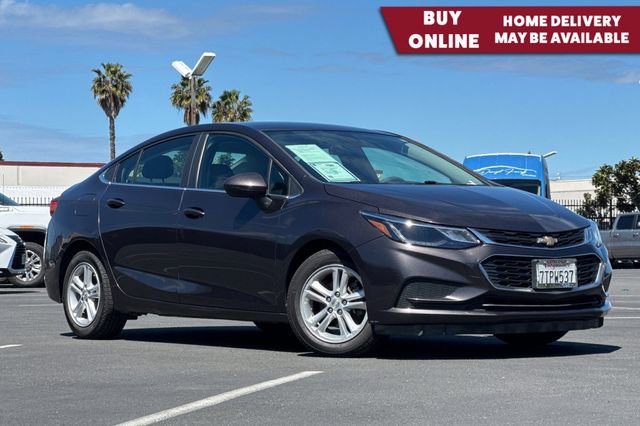 Used 2016 Chevrolet Cruze LT image 1