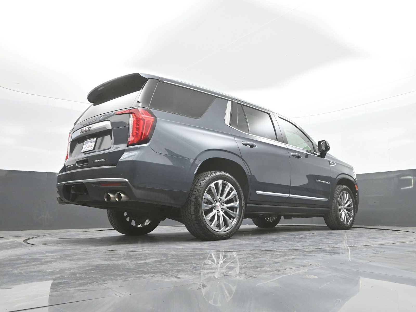 Used 2021 GMC Yukon Denali w/ Denali Premium Package RWD image 54