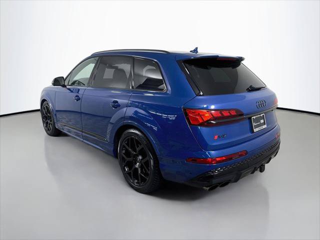 Certified 2025 Audi SQ7 Prestige AWD/4WD image 3