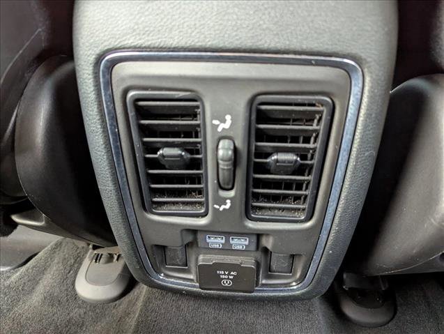 Used 2022 Jeep Grand Cherokee Limited image 17