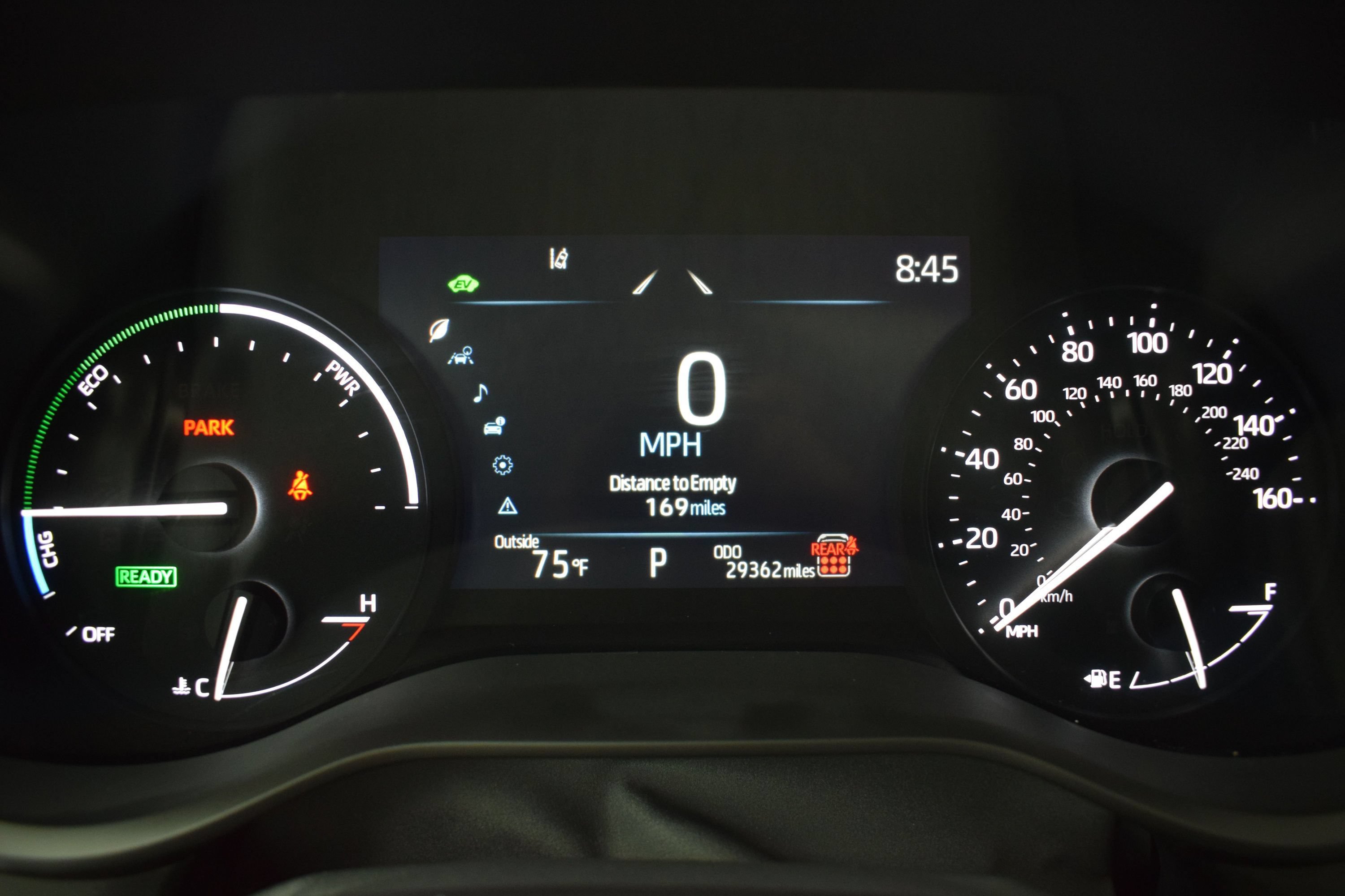 Used 2025 Toyota Sienna XLE FWD image 19