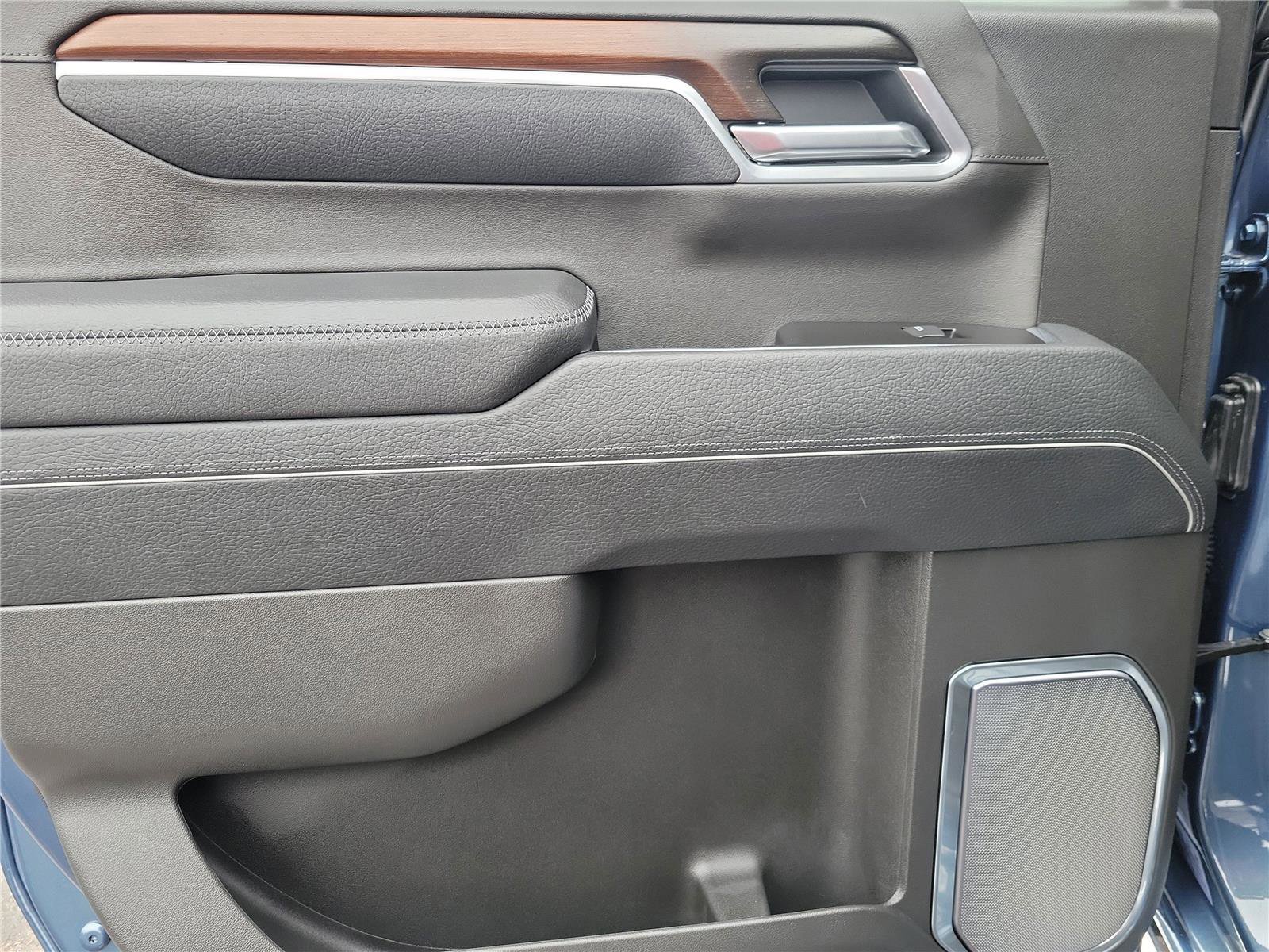 New 2026 GMC Sierra 1500 Denali w/ Technology Package image 14