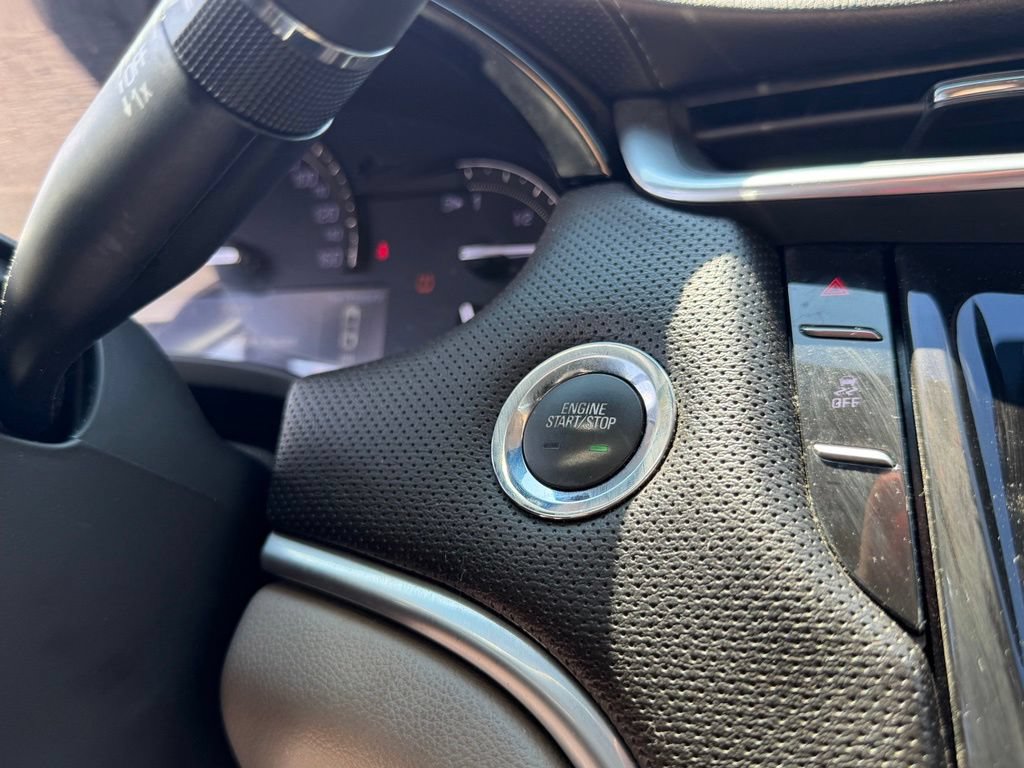 Used 2017 Cadillac XTS Luxury FWD image 17