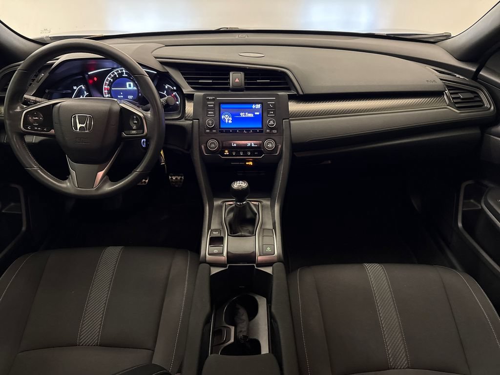 Used 2017 Honda Civic Sport image 12