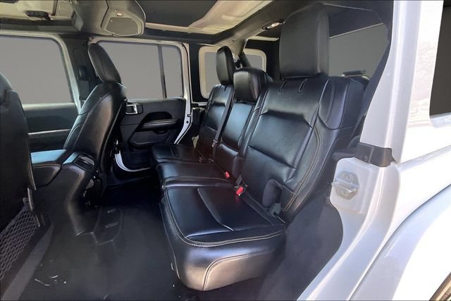 Used 2024 Jeep Wrangler Unlimited Sahara AWD/4WD image 23