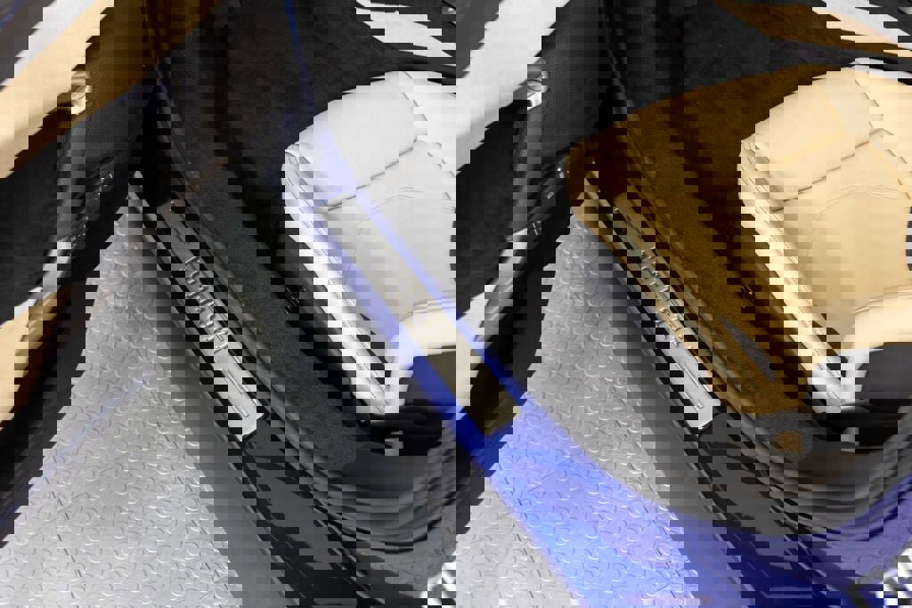 Certified 2025 Ferrari 296 GTS image 17