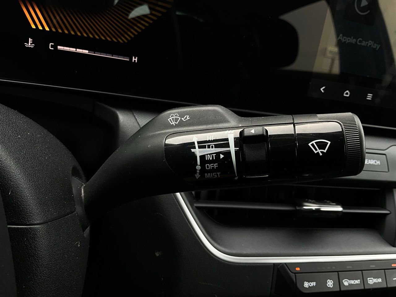 Used 2025 Kia K4 LXS image 37