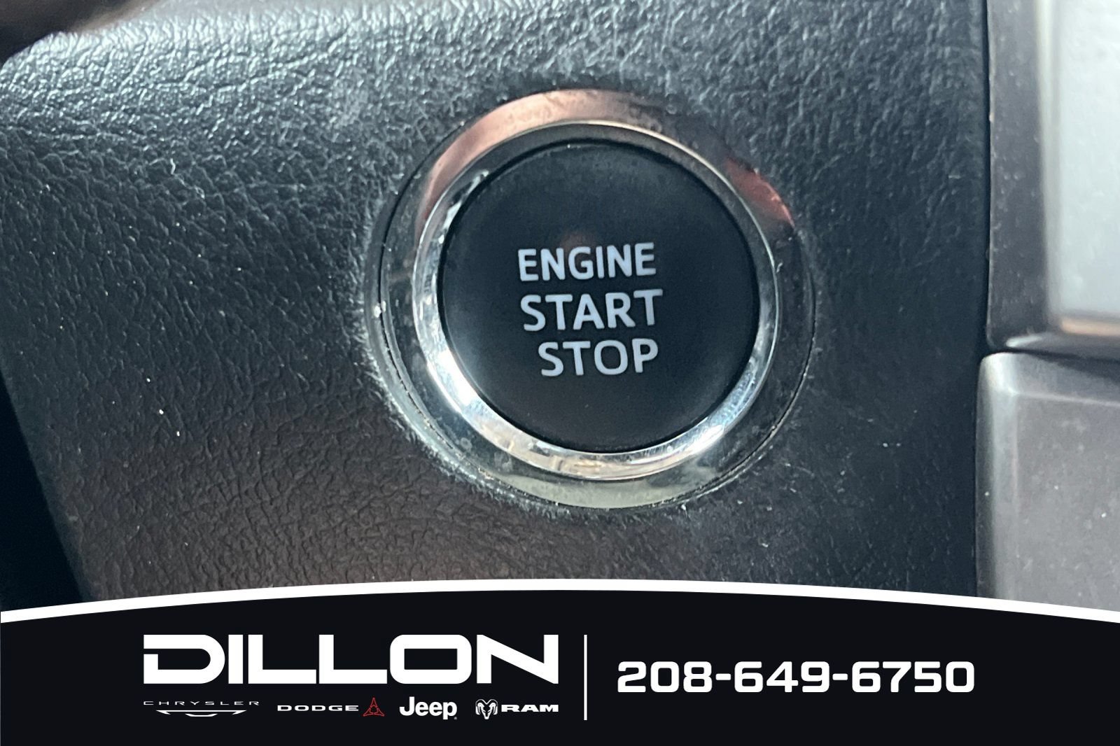 Used 2022 Toyota 4Runner SR5 AWD/4WD image 27