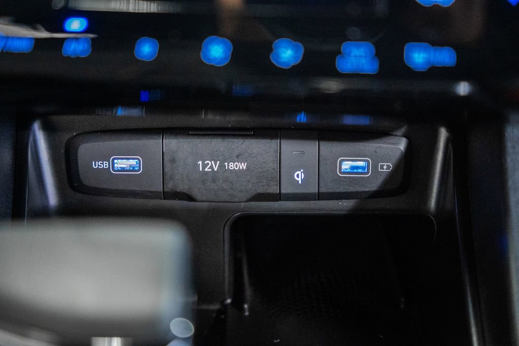 Used 2024 Hyundai Santa Cruz Night image 29