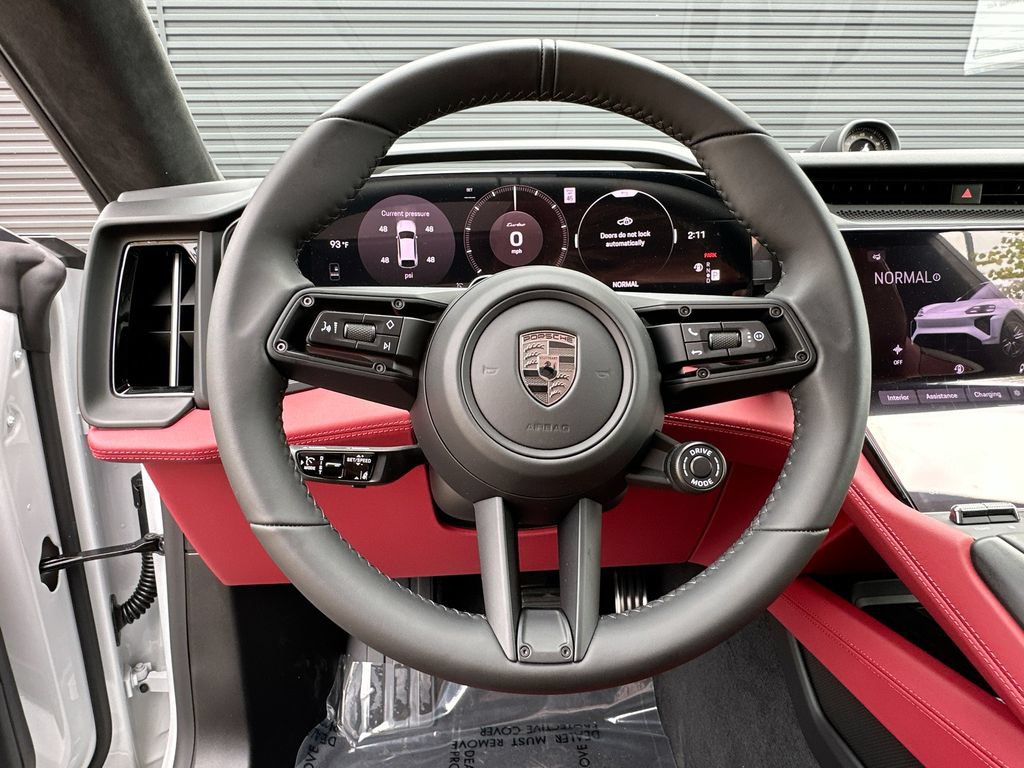 New 2026 Porsche Cayenne Turbo AWD/4WD image 12