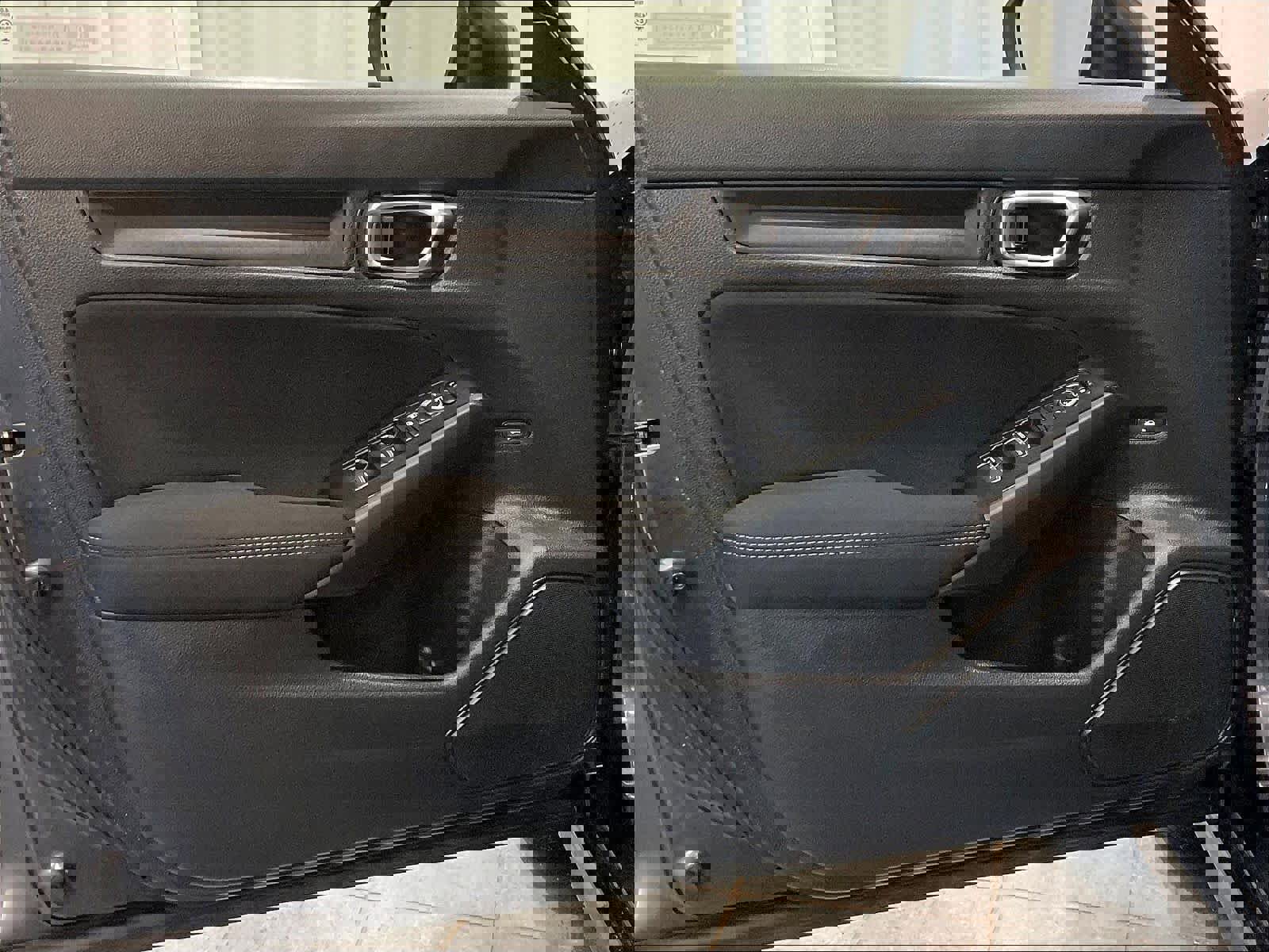 Used 2023 Honda Civic LX image 9