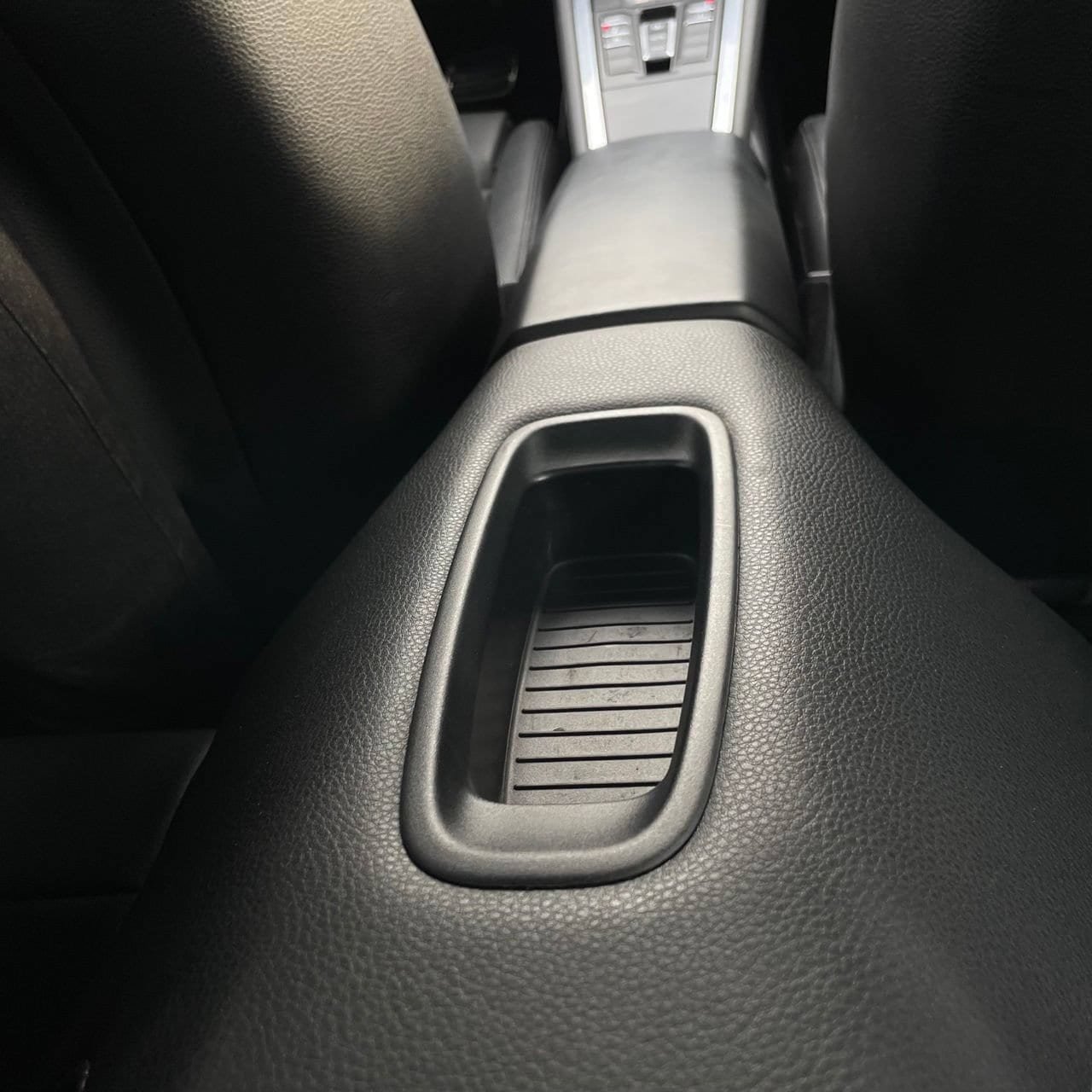Used 2014 Porsche 911 Carrera 4S AWD/4WD image 26