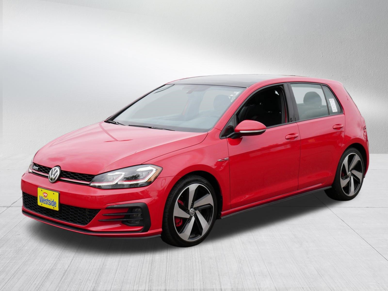 Used 2018 Volkswagen GTI SE FWD image 3