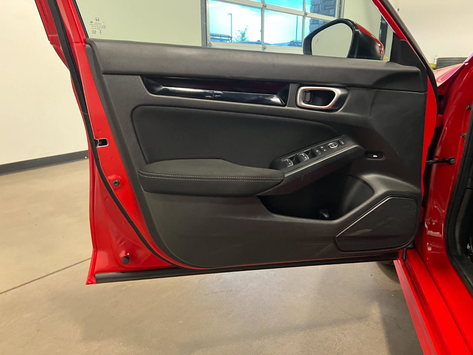 Used 2023 Honda Civic EX image 27