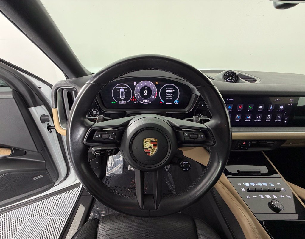 Certified 2024 Porsche Cayenne S AWD/4WD image 25