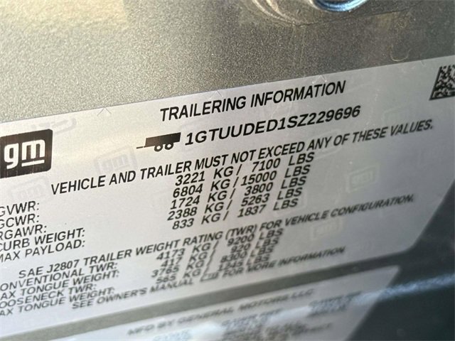 Certified 2025 GMC Sierra 1500 SLT image 25