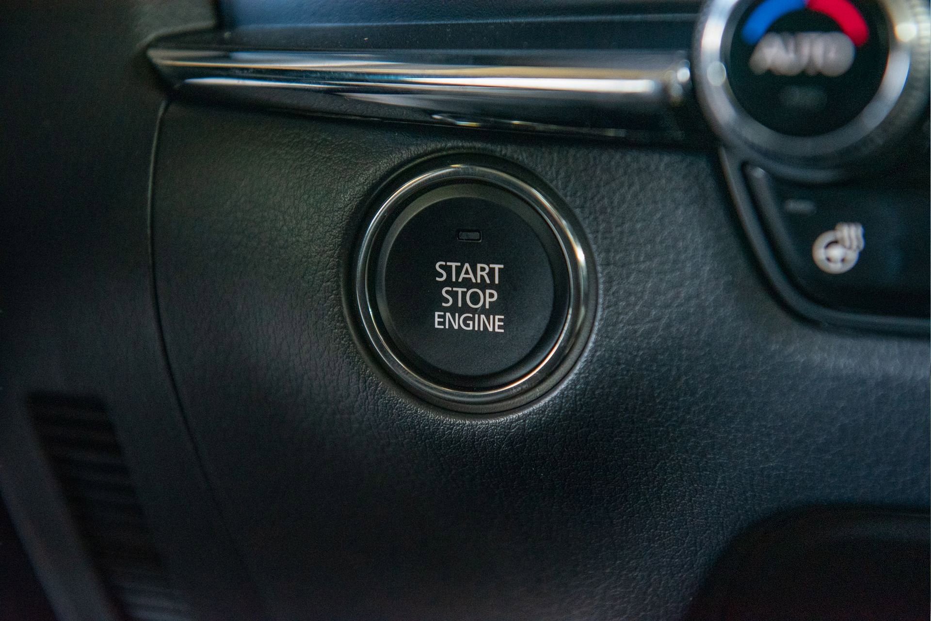 New 2024 MAZDA CX-30 2.5 Turbo w/ Premium Package image 29