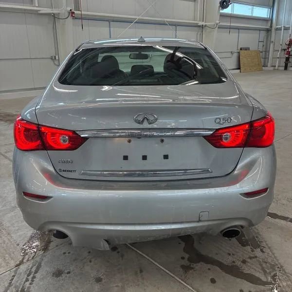 Used 2015 INFINITI Q50 Premium w/ Navigation Package image 4