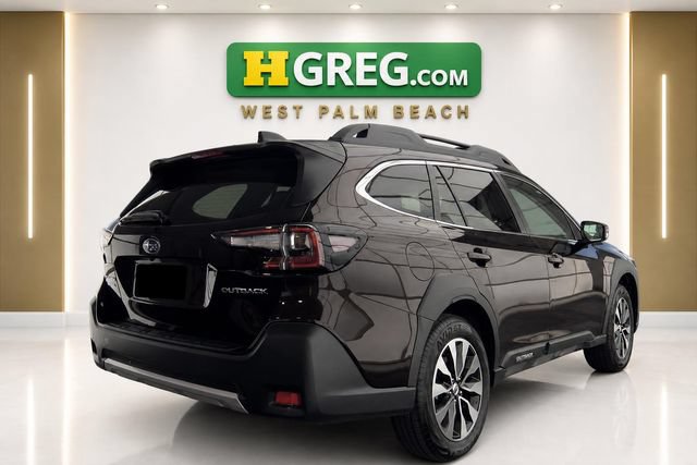 Used 2024 Subaru Outback Limited AWD/4WD image 6