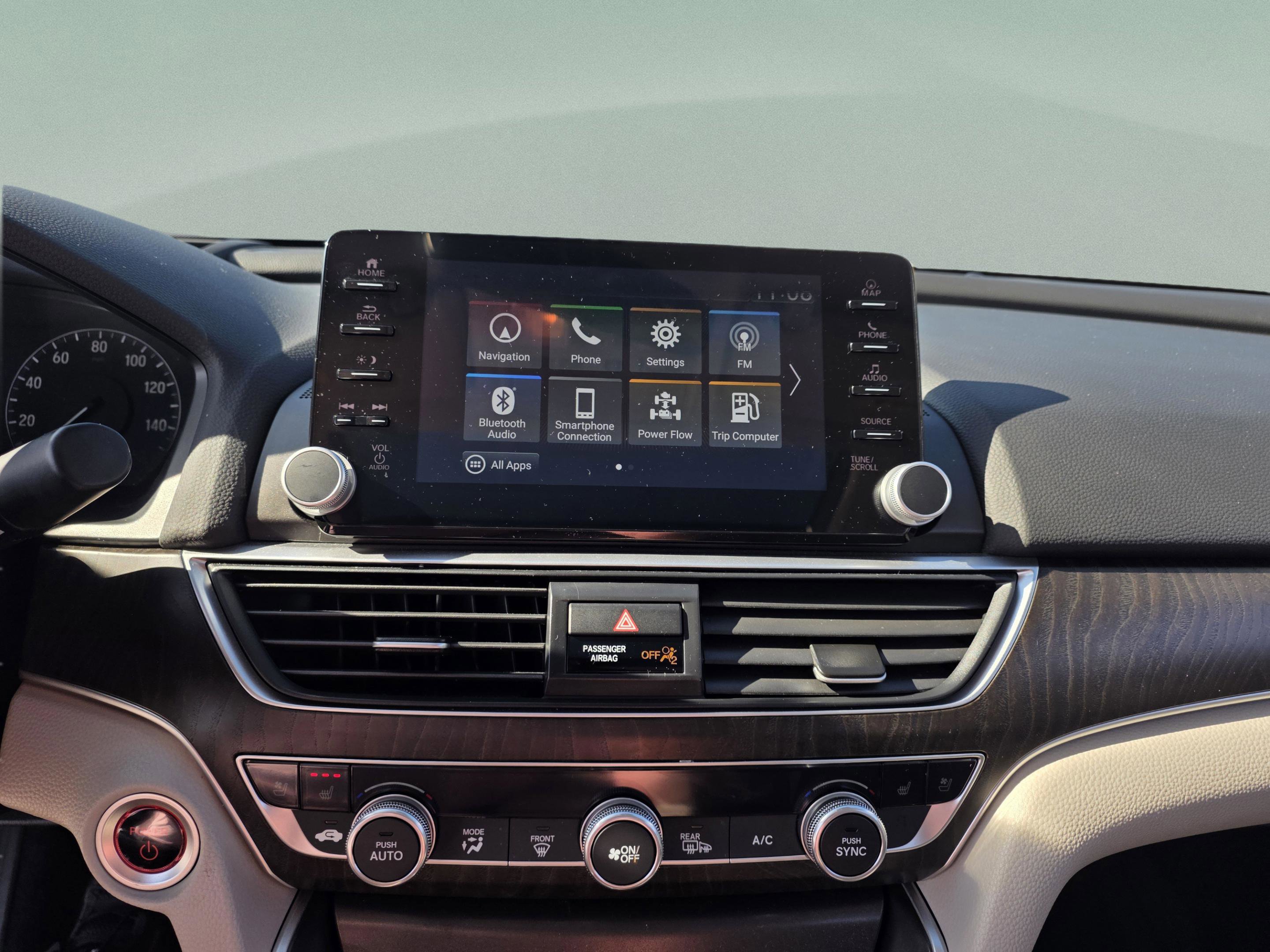 Used 2022 Honda Accord Touring image 16