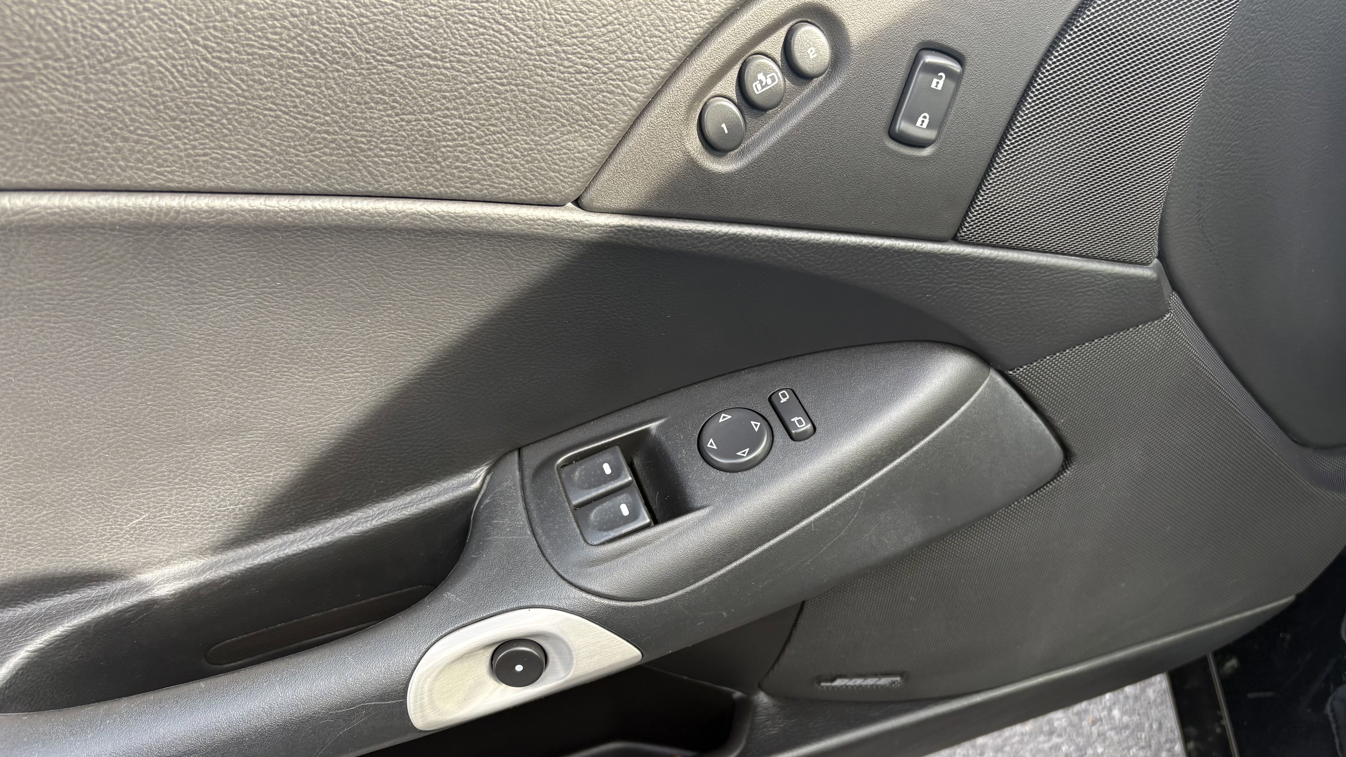 Used 2011 Chevrolet Corvette Convertible w/ Preferred Equipment Group image 17