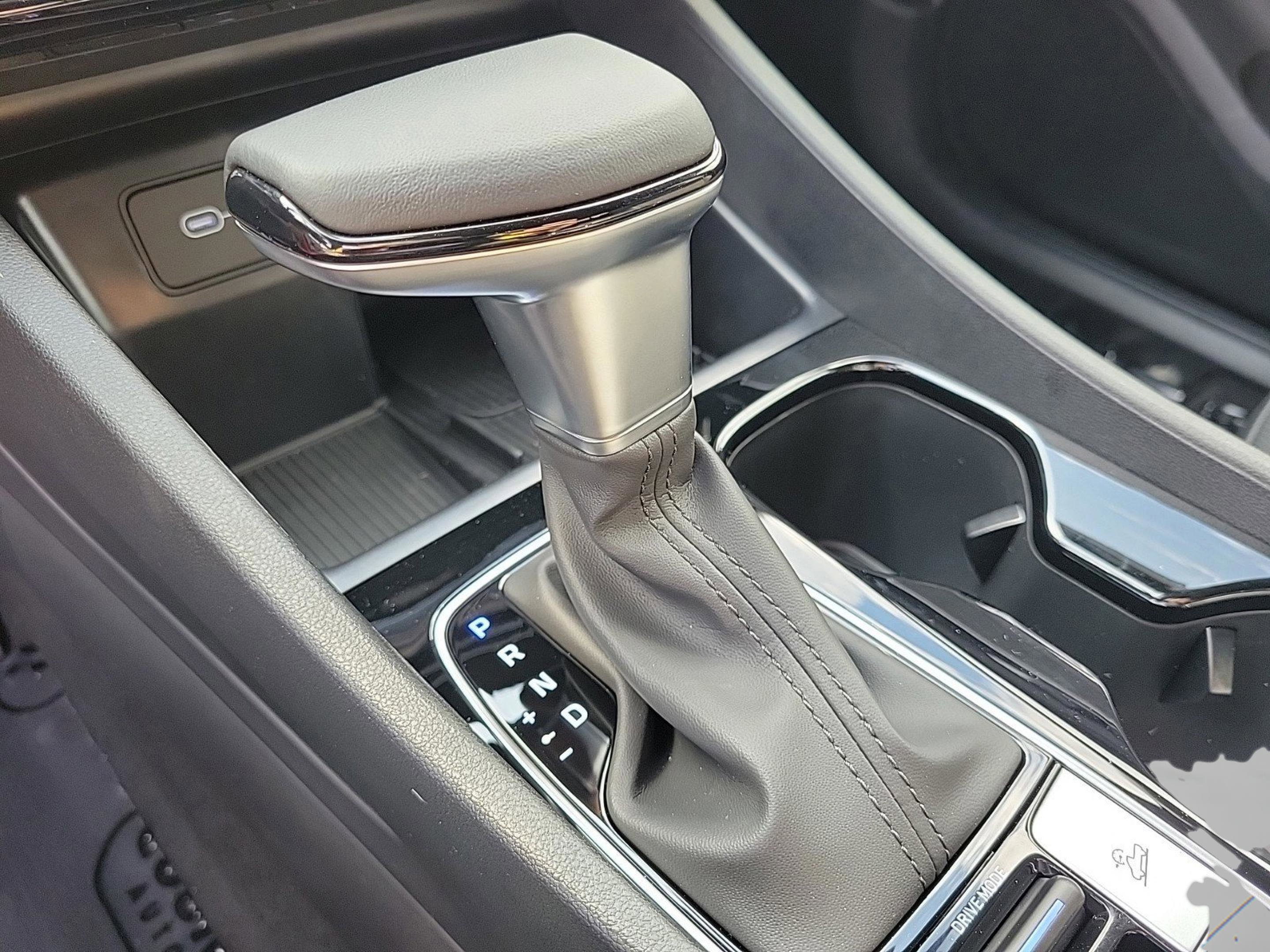 New 2025 Hyundai Santa Cruz XRT image 8