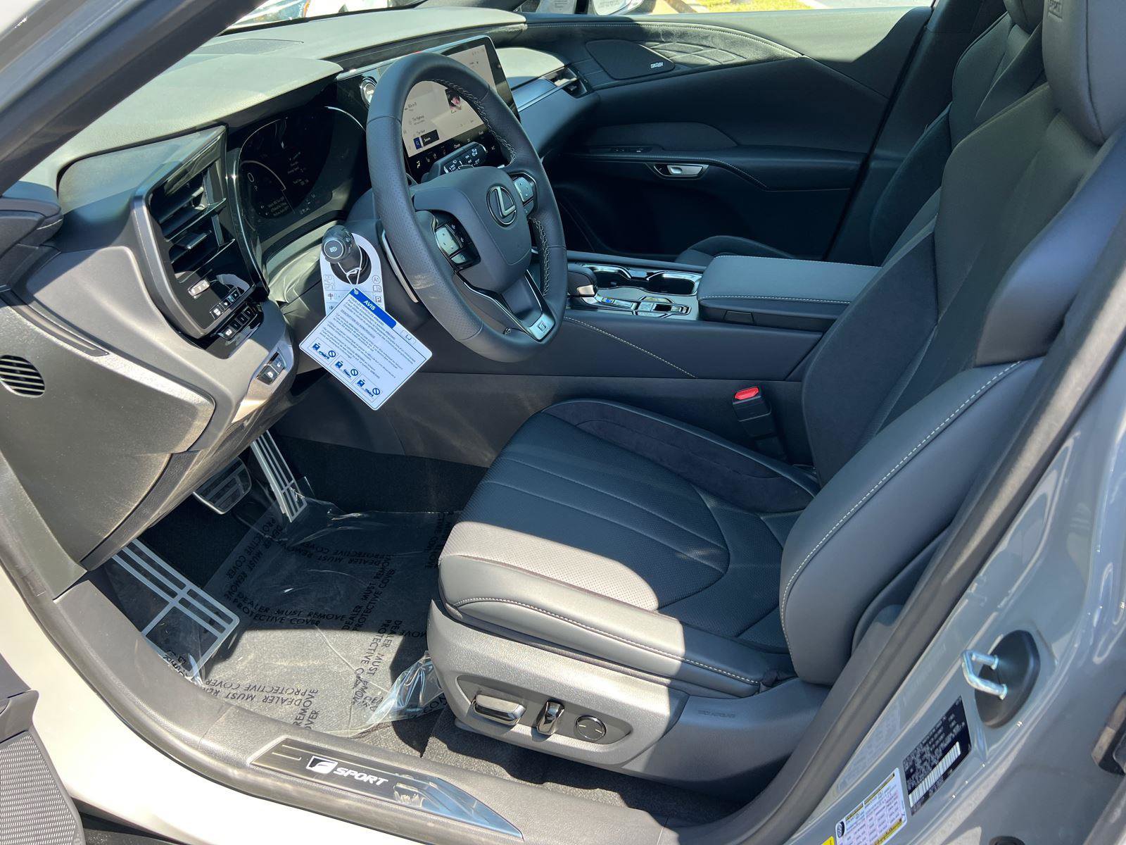 New 2026 Lexus RX 500h F Sport image 10