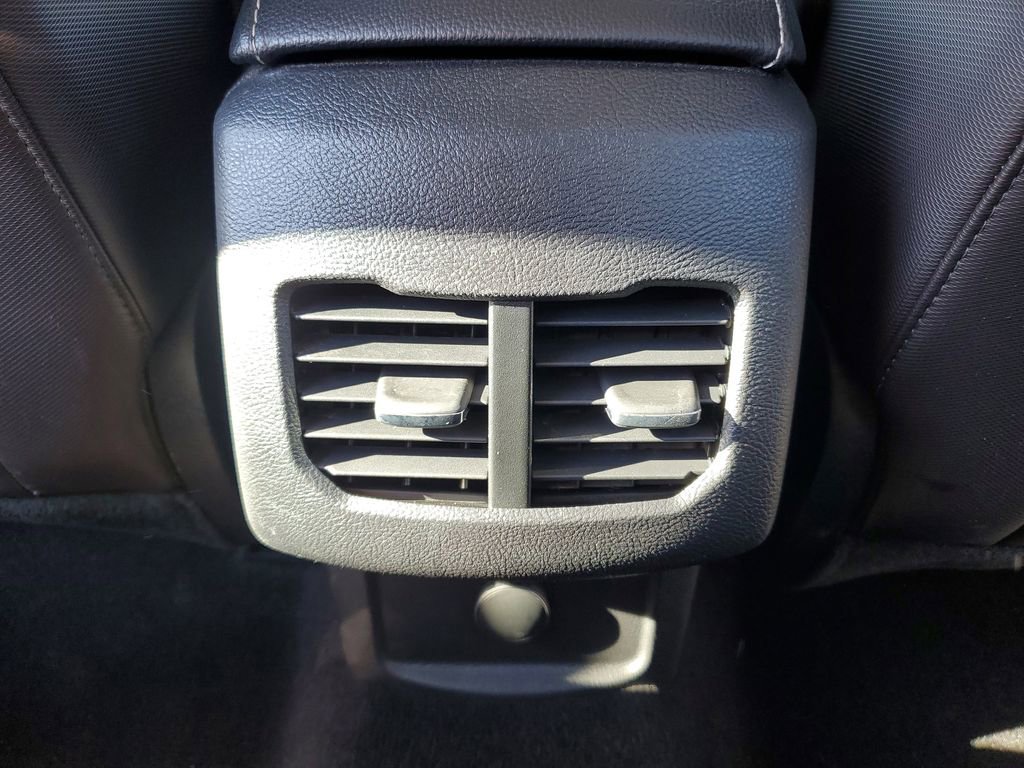 Used 2019 Ford Fusion SE w/ Equipment Group 151A image 15