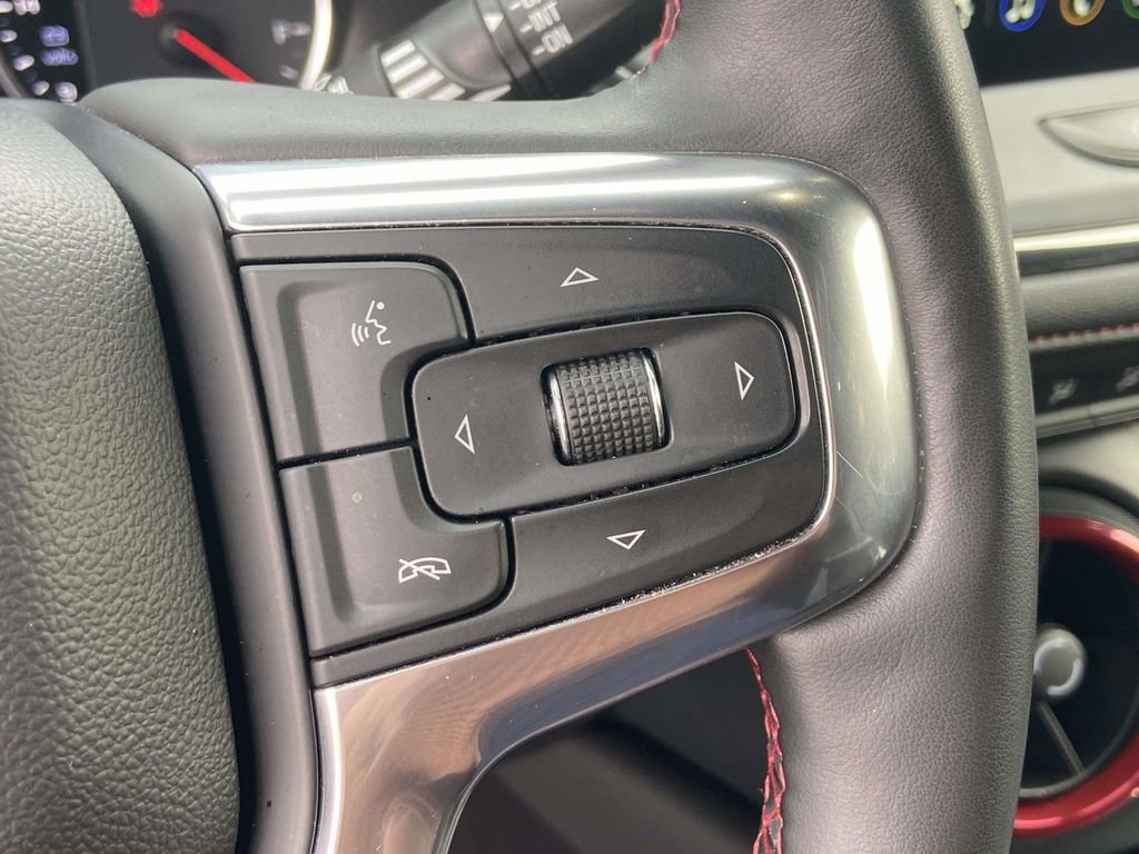 Used 2024 Chevrolet Blazer RS w/ Enhanced Convenience Package FWD image 19
