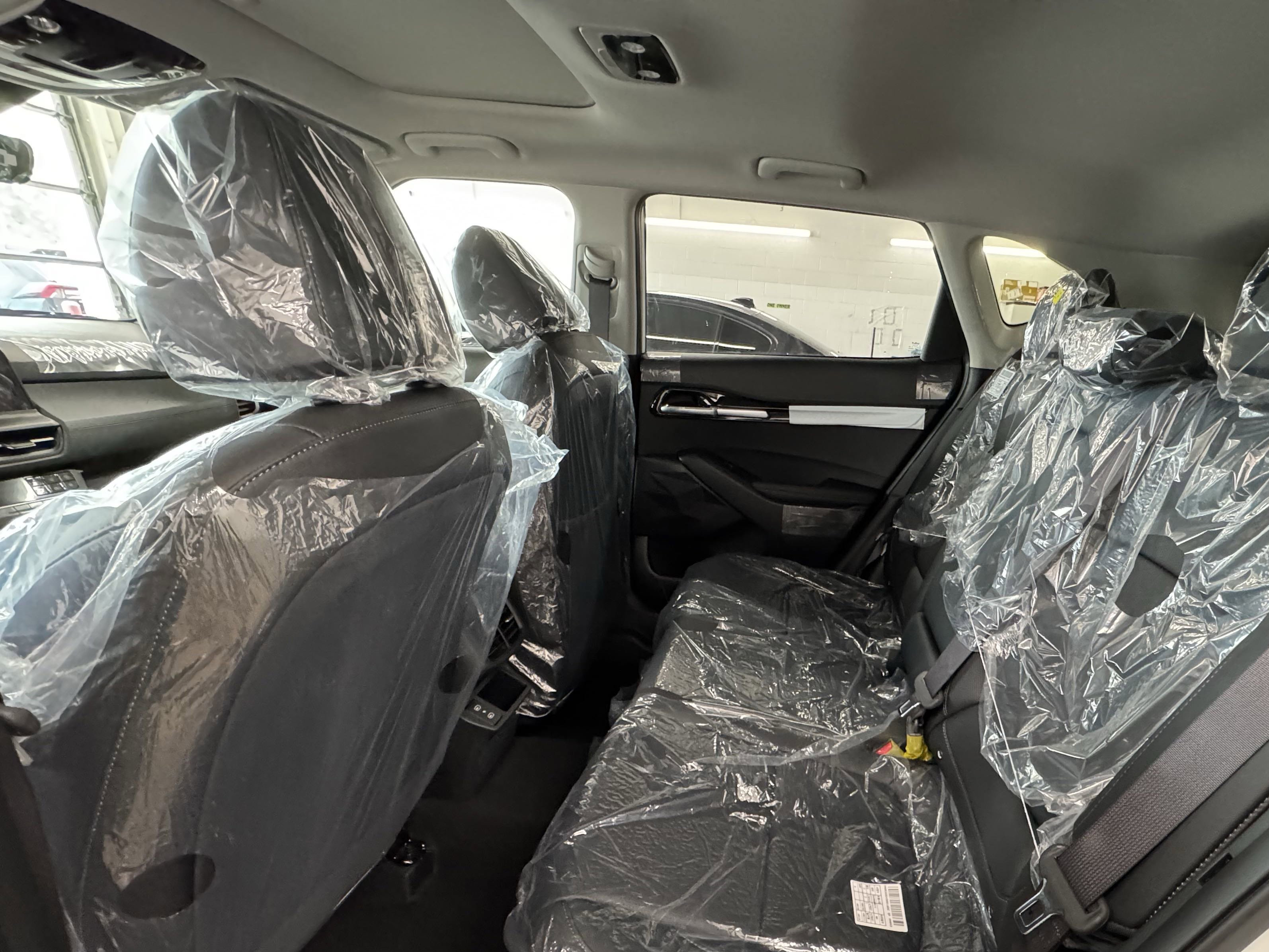 New 2026 Kia Seltos EX image 16