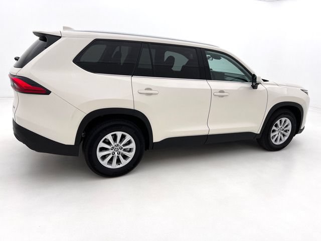 Used 2024 Toyota Grand Highlander AWD image 6