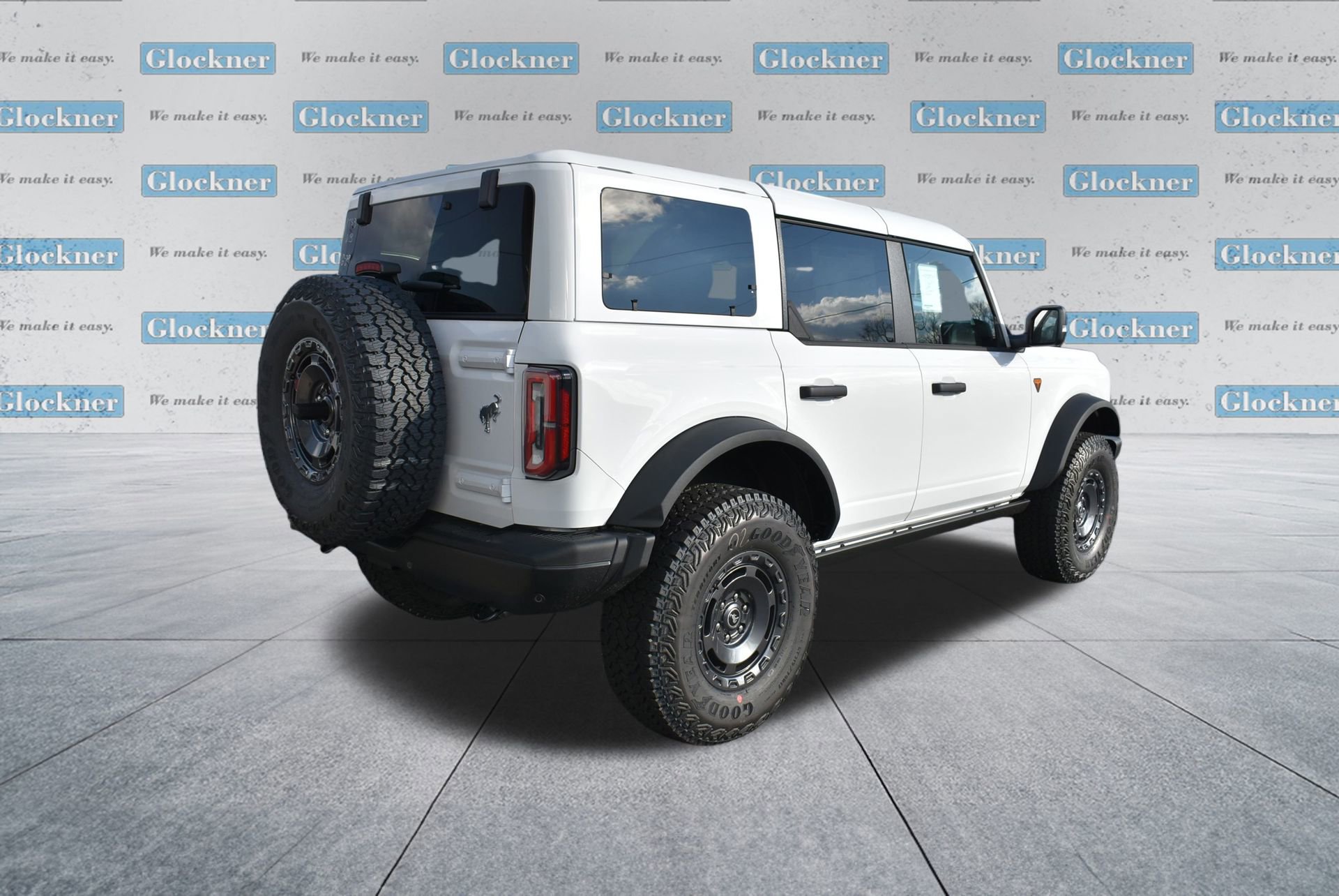 New 2025 Ford Bronco Badlands image 6