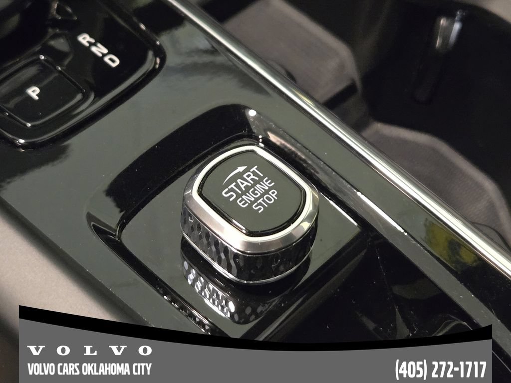 Certified 2026 Volvo XC60 B5 Plus w/ Protection Package Premier AWD/4WD image 20