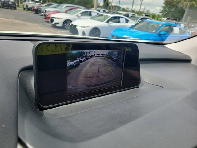 Used 2018 Lexus RX 350L FWD w/ Accessory Package image 18