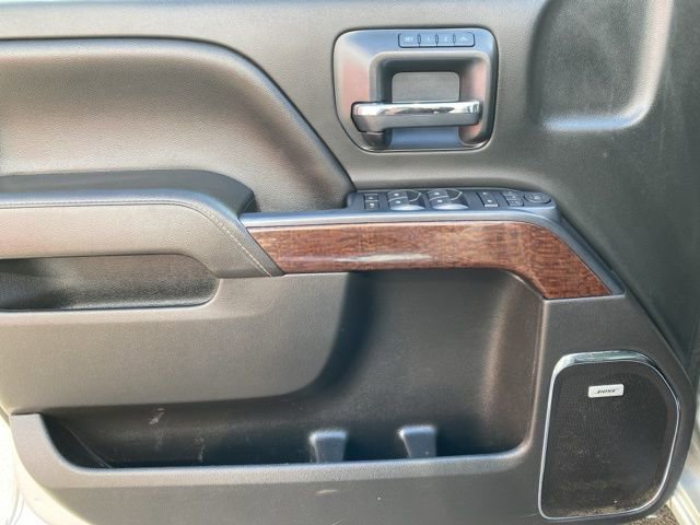 Used 2017 GMC Sierra 2500 SLT w/ Duramax Plus Package image 13