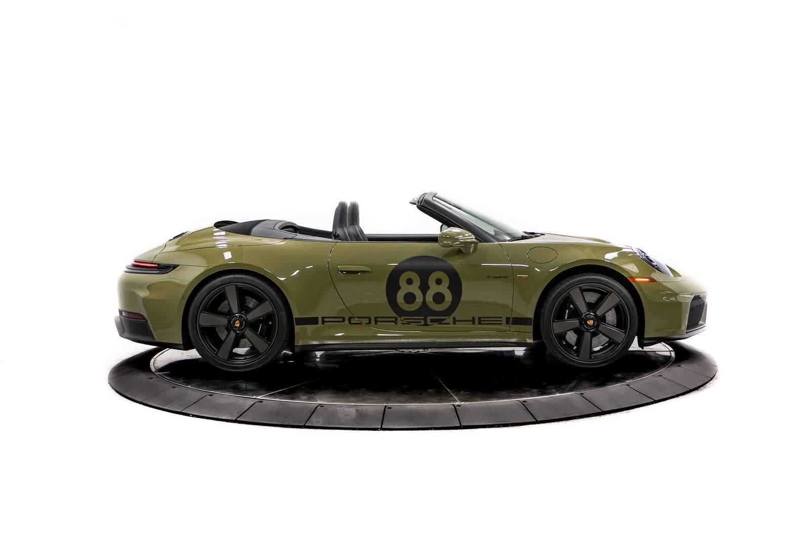 Certified 2026 Porsche 911 GTS RWD image 8