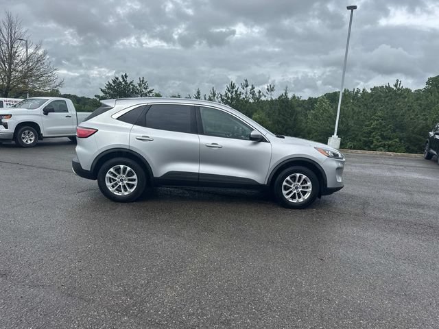 Used 2020 Ford Escape SE AWD/4WD image 3